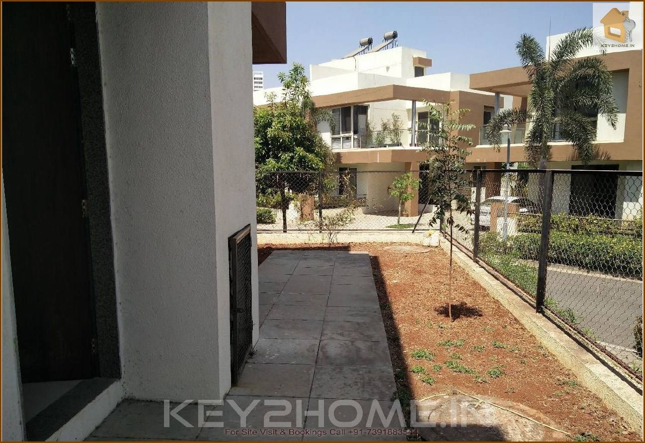 Backyard Garden 4BHK Villa R2 Sector Life Republic Hinjewadi