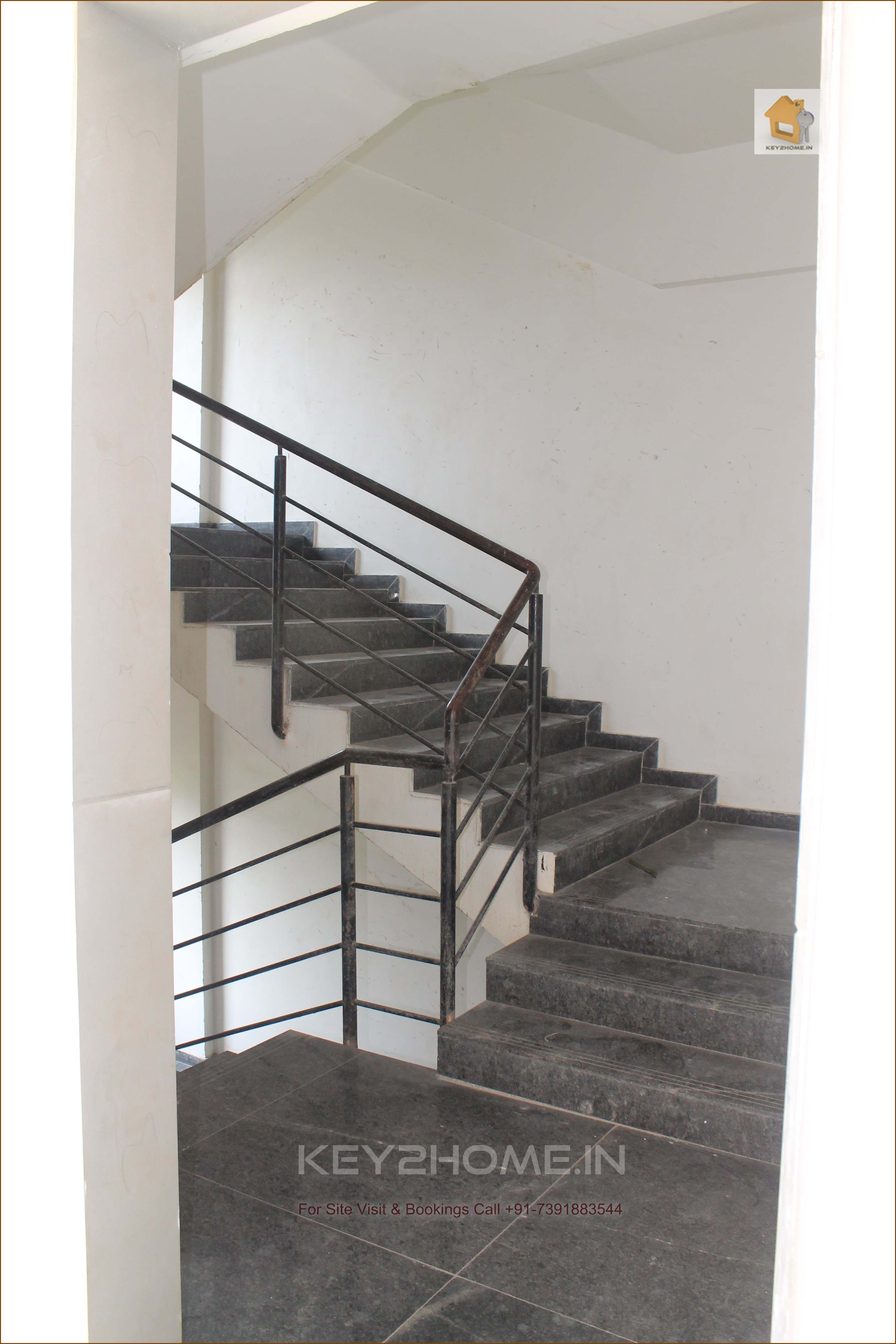 Commercial Office space on rent in Hinjewadi near wakad bridge Stairs