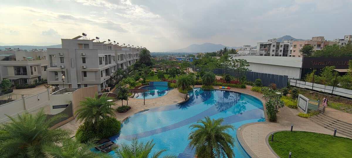 Supreme Villagio Somatne Pune 4 BHK townhouses twin villas Supreme Universal clubhouse
